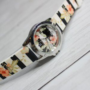 Vintage Women's Watch Black White Coral Floral